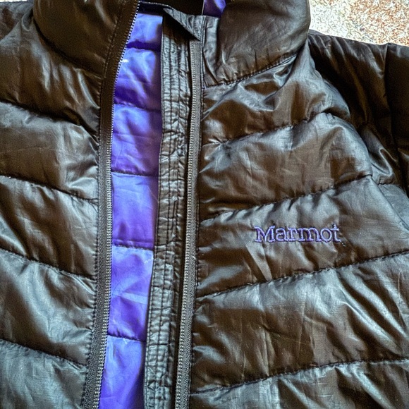 Women's Marmot Black and Purple Insulated Jacket - Picture 2 of 9